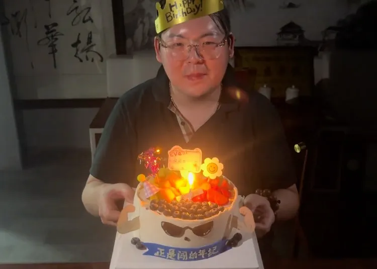 向華強小兒子向佑上月過39歲生日。翻攝向佑抖音