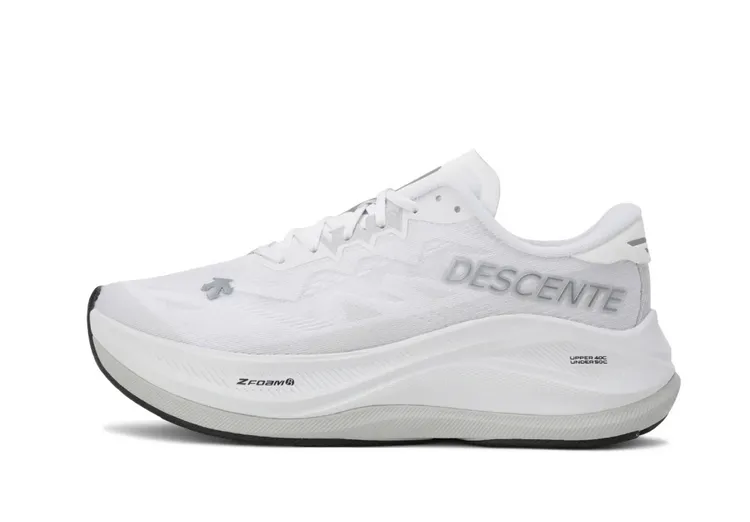 DESCENTE ENERZITE RIDE V2 中性 運動鞋，5680元。品牌提供