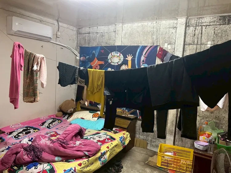 宿舍環境惡劣。桃園市專勤隊提供