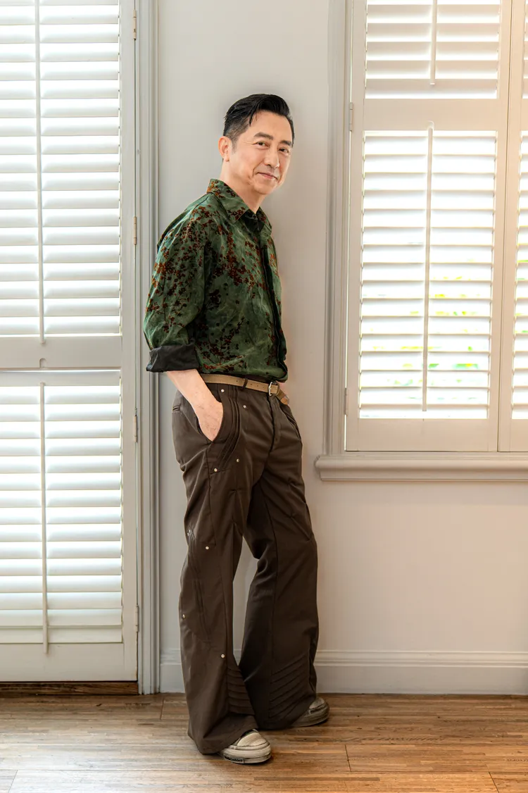 庾澄慶談到《歌手2026》首集爆冷落敗，展現豁達態度。福茂唱片提供
