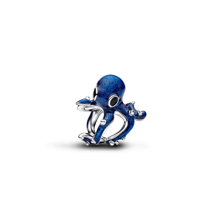 PANDORA湛藍章魚串飾，1480元。品牌提供