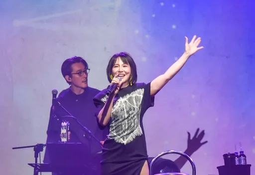 梁文音都唱3首⋯台下仍無人拍手　竟開心直讚：很好