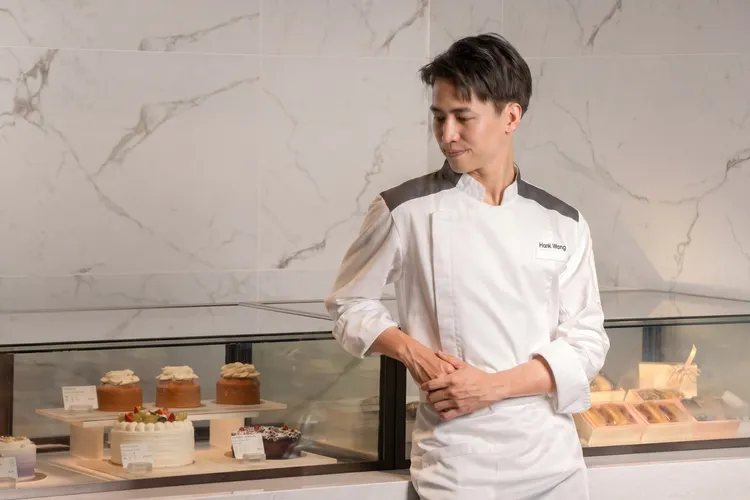 高雄洲際酒店西點主廚王健翰（Hank Wang）以仿真水果工藝，將旗山香蕉、梨山蘋果、大樹荔枝、屏東檸檬、玉井芒果等台灣產地風味於夏日甜點餐盤一一呈現。業者提供