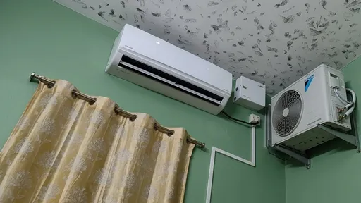 冷氣一直開也無法降溫　屋主拍照求救讓眾人笑噴