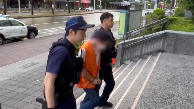 警詢後依妨害公務、公共危險、毒品等罪嫌將洪男送辦。民眾提供