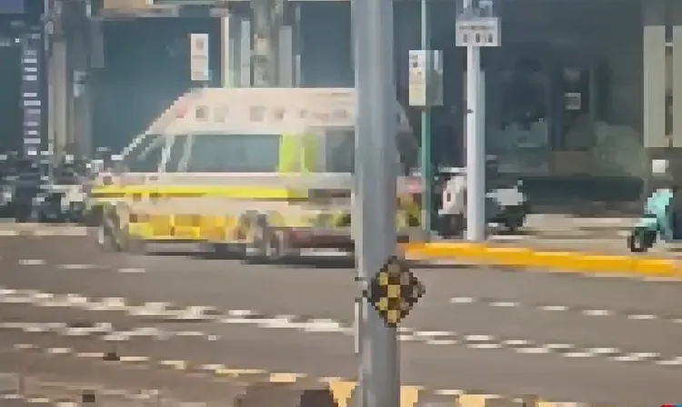 救護車到場。翻攝畫面