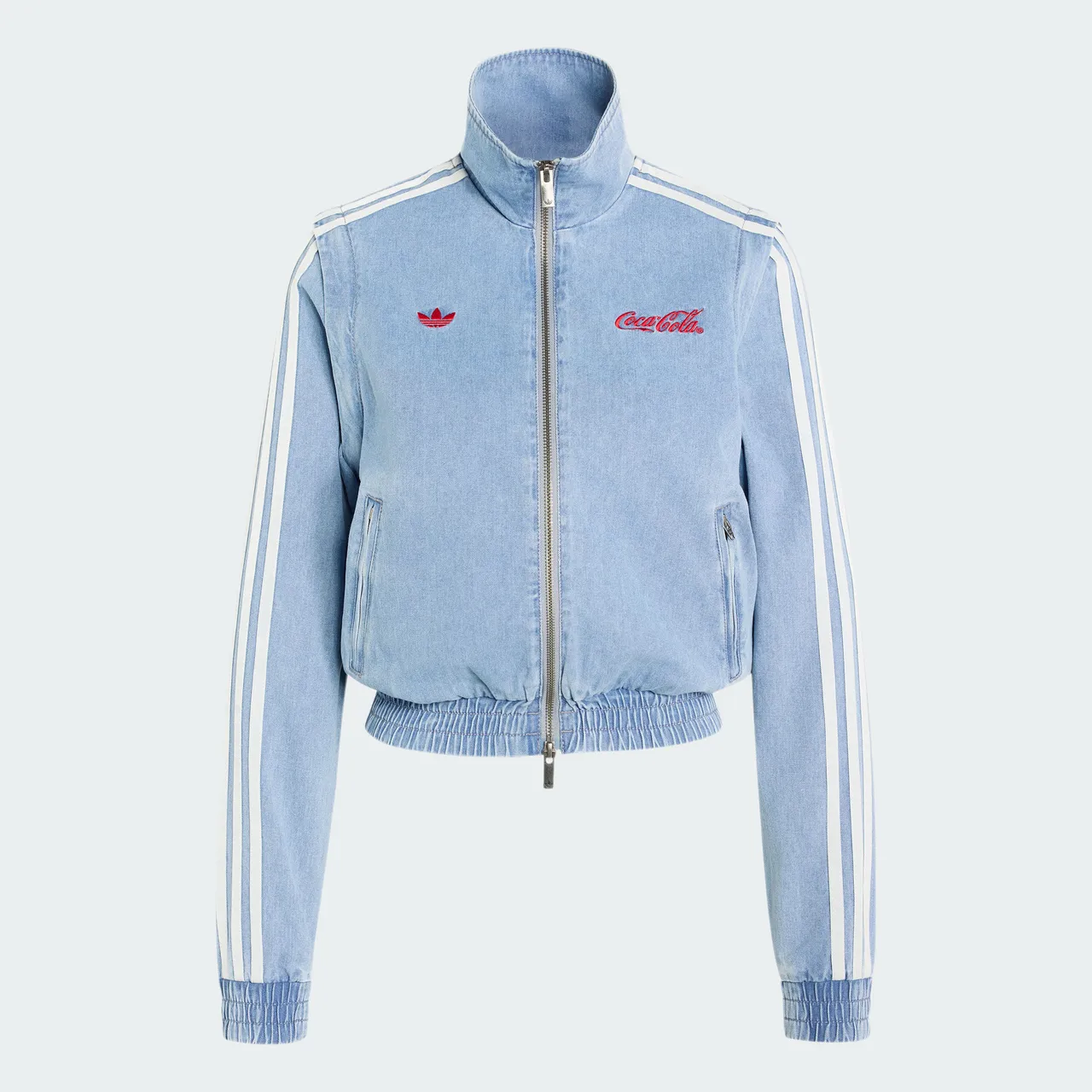 adidas Originals、可口可樂聯名系列三條線丹寧運動外套，5890元。品牌提供