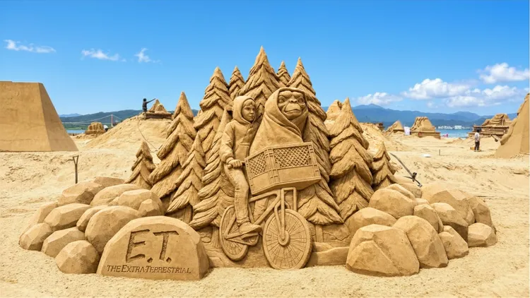 沙雕作品《E.T.》。業者提供