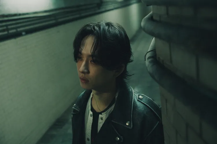 邱鋒澤黑暗系沉浸式 MV 讓粉絲嚇到倒退。原音娛樂提供