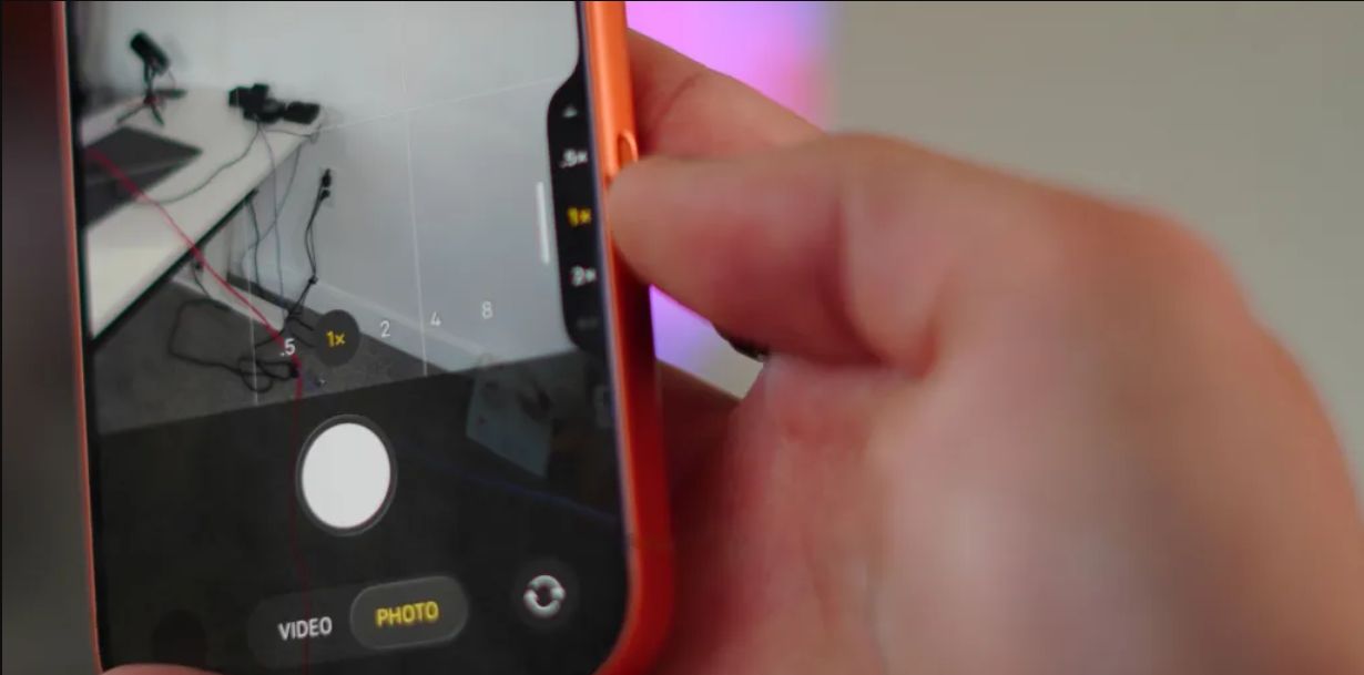 iPhone 相機鍵被嫌難用 傳蘋果秋季新機將改版