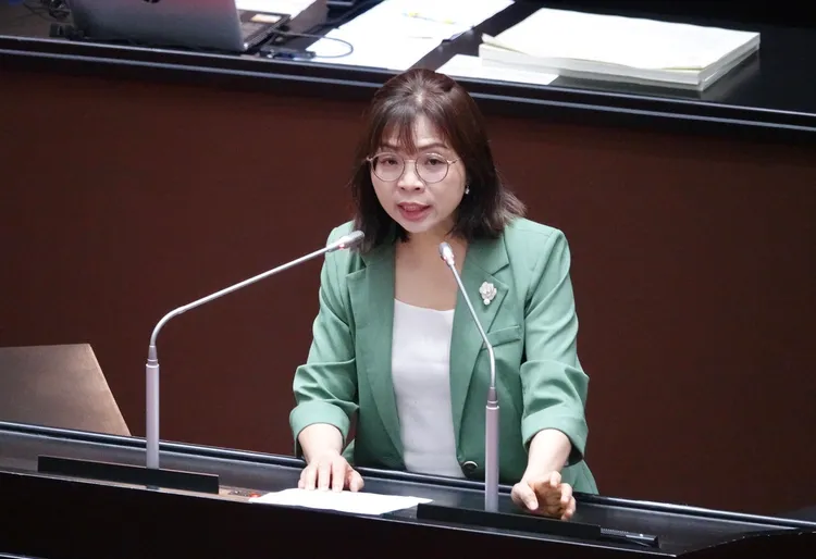 民進黨立委林淑芬之前在開會時，抱怨立法院100元便當很難吃。莊宗達攝
