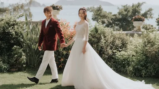 邪教倖存者披白紗！方力申補償愛妻辦婚禮　粉紅妞搶鏡