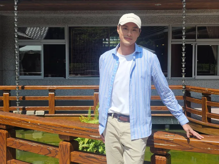孫其君南下高雄宣傳。大愛提供