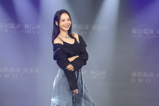 45歲「台版Jennie」凍齡秘方不藏了　空窗12年向姐弟戀招手