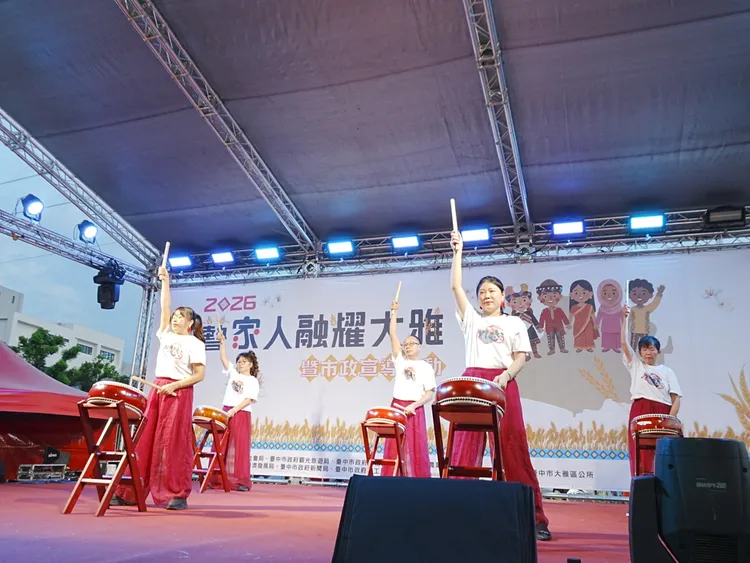 「藝家人融耀大雅活動」有如一場文化嘉年華。台中市新聞局提供