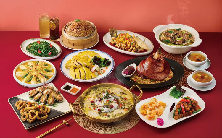 丰禾推感恩回饋，內用消費滿額、憑優惠券款待芋香粉蒸排骨、丰禾客家小炒、梅汁梅花肉經典好菜3選1。王品集團提供