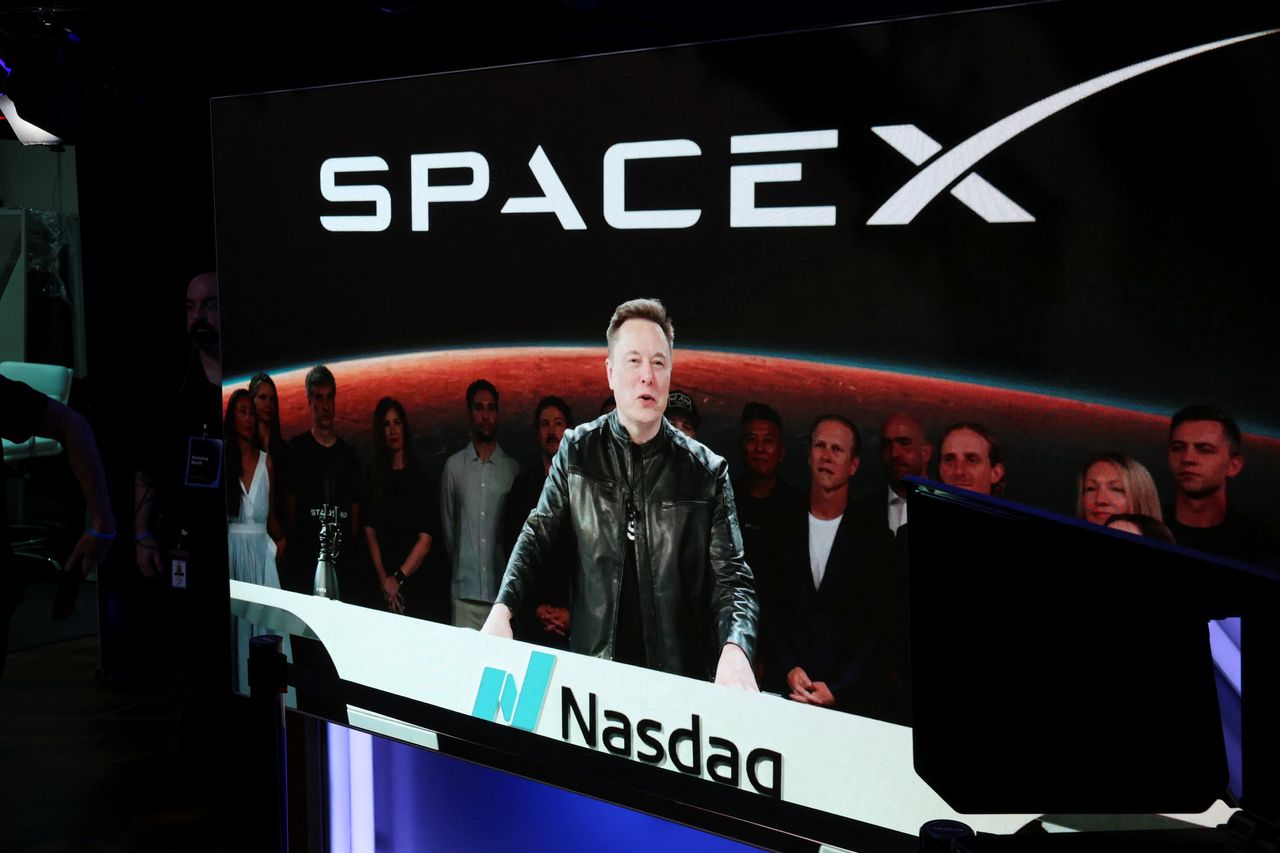 SpaceX史上最大IPO登場!馬斯克身家衝破兆美元成全球第一人