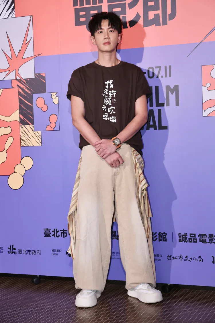 柯震東為戲苦練粵語。莊宗達攝