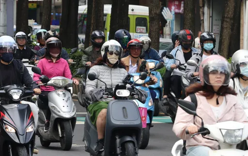 台灣半導體榮景「全民無感」？韓媒揭殘酷現實　年輕人只能跟父母同住或租房