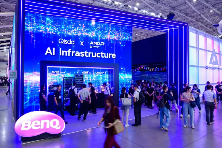 明基佳世達集團今年主題「AI In Action」聚焦AI如何被真正「用起來」。公司提供