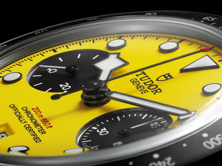 TUDOR Black Bay Chrono 39 “Bumblebee”（型號79310N）。品牌提供