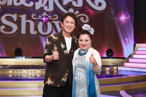 母子團圓！王識賢喊白冰冰「媽媽」　曝當年下跪被藤條抽打