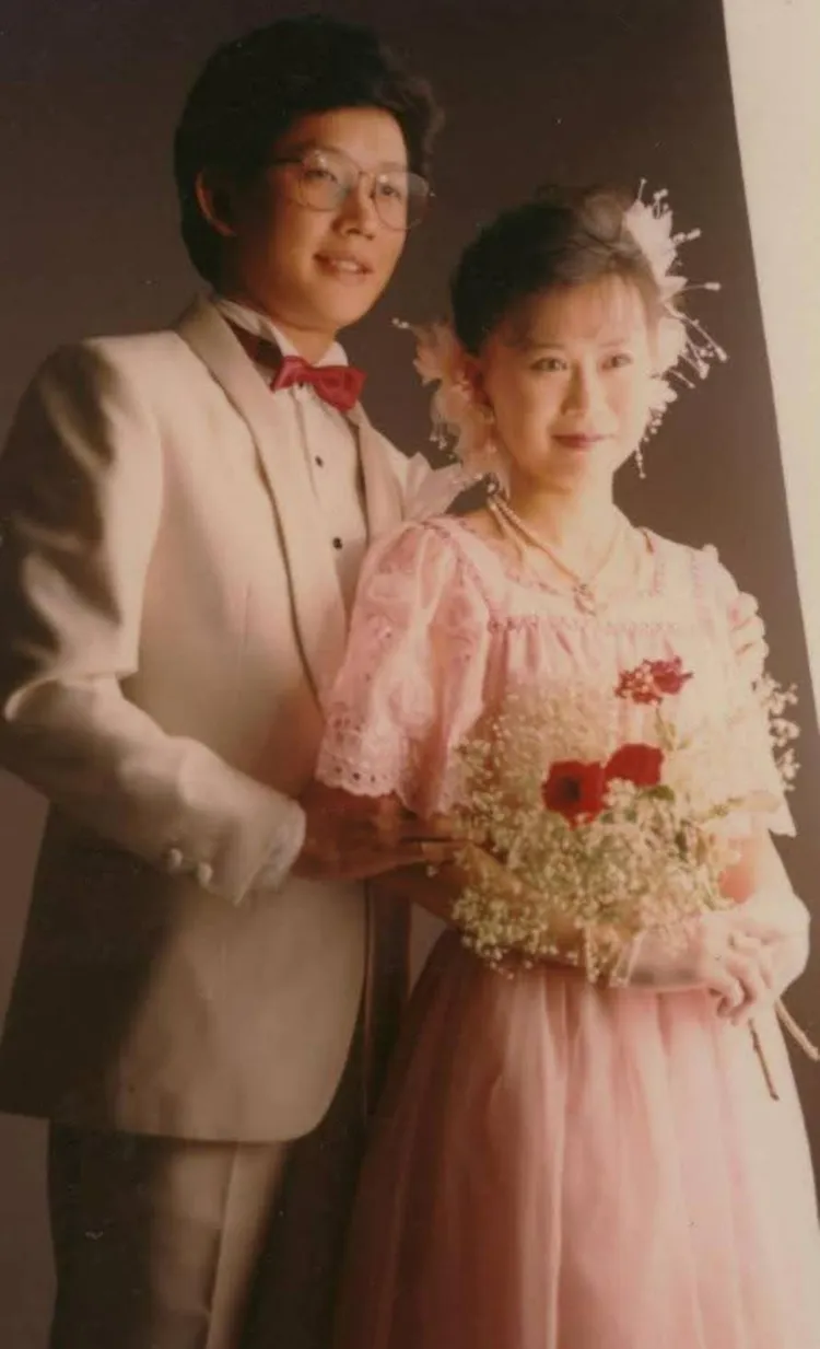 寇紹恩牧師（左）和老婆張琪玫感情很好。翻攝寇紹恩粉專臉書