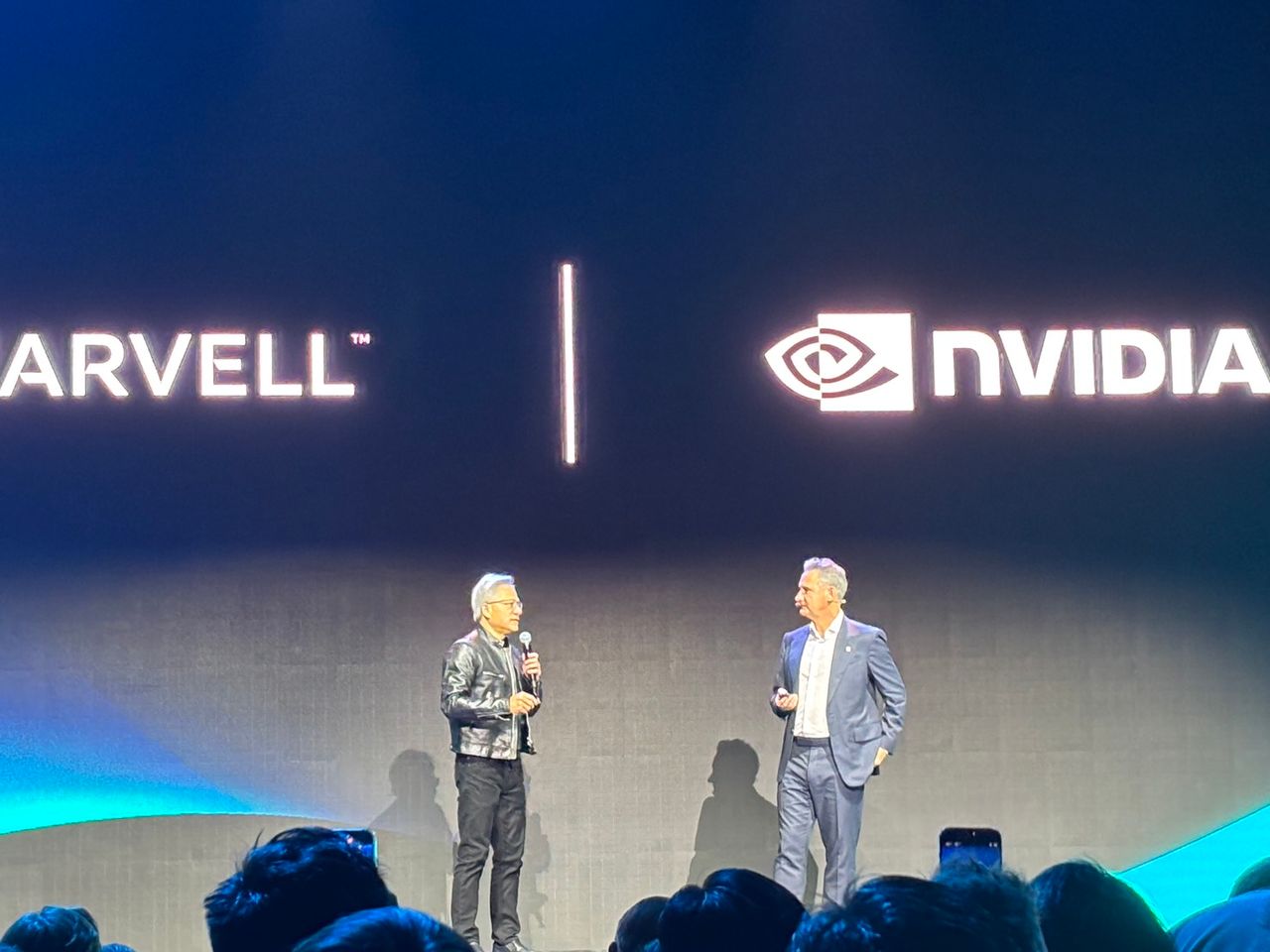 黃仁勳開金口加持 Marvell早盤股價暴漲逾25%