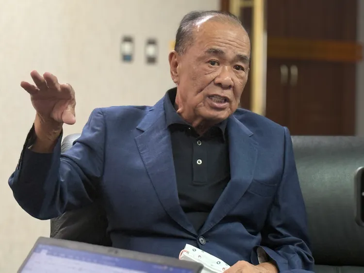 隆大營建董事長陳武聰指出，央行第七波信用管制已達到百分之一千成效。葉家銘攝