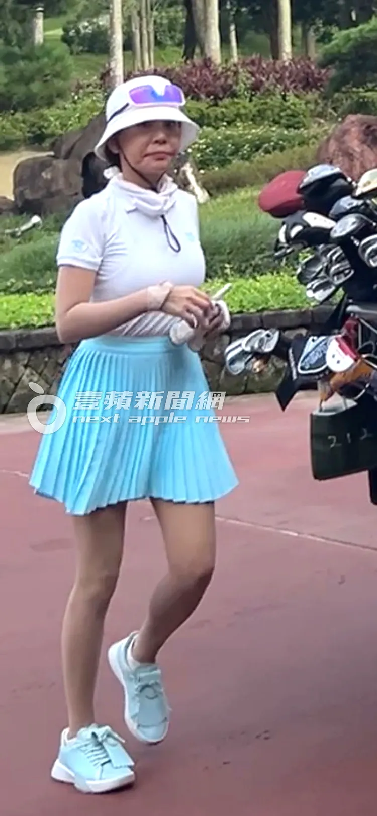 2025/7/30，郭台銘女密友謝女首曝，年約50歲，身材樣貌普普。特勤中心攝