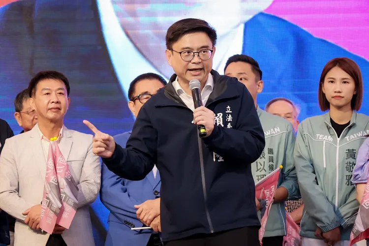 賴瑞隆表示，高雄的轉型將是傳統與創新並行、經驗與創意共好。翻攝畫面