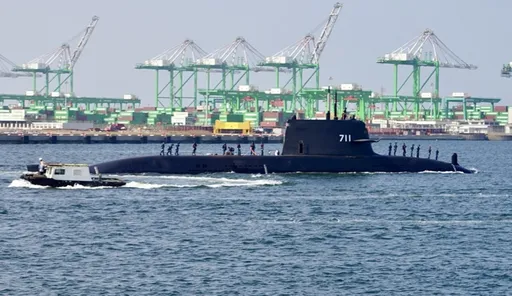 海鯤艦再度出港測試　軍事專家估7到9月交艦