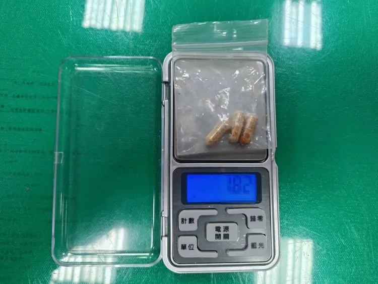 邵男因毒駕被逮再遭羈押。翻攝畫面