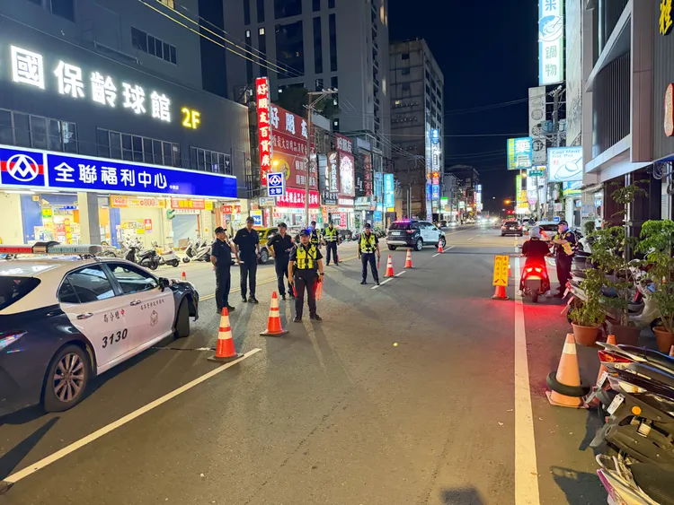 路檢。中壢警分局提供