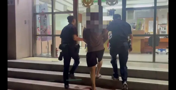 蘇男被警方移送法辦。翻攝畫面
