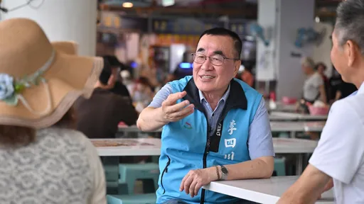 拒和蘇巧慧坐一起？　李四川「還原現場」反酸她遲到