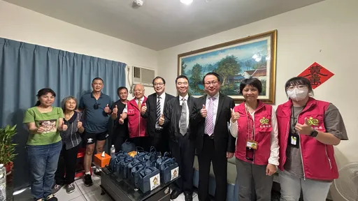 端午送暖！　法務部長鄭銘謙赴桃園關懷更生與馨生家庭