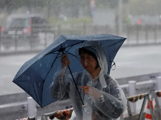 颱風薔蜜肆虐日本　南海新低氣壓下週可能又接近