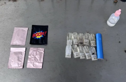 兩女攜毒品探監！見警心虛開溜　眼尖桃警當場活逮