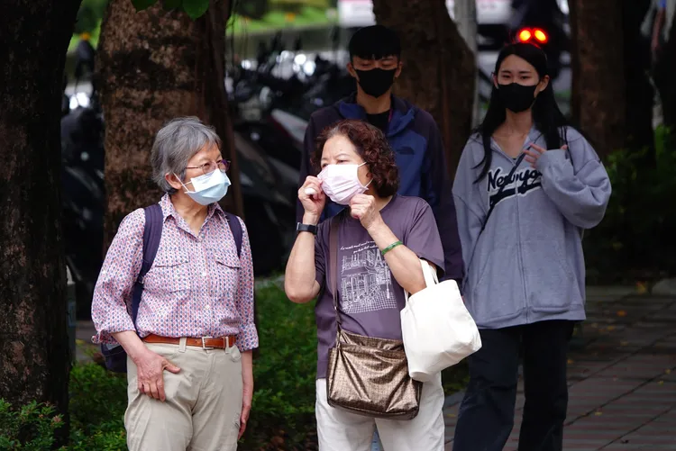 台北市敬老卡點數提高至600點。示意圖。莊宗達攝