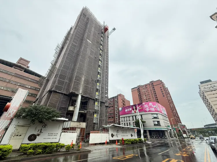 日大建設大樓案目前仍在興建，尚無進場時程。葉家銘攝