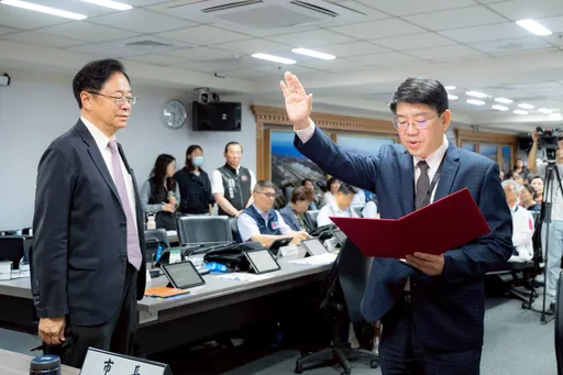 桃市新任地稅局長倪永祖宣誓就職　張善政期勉持續精進稅務服務品質