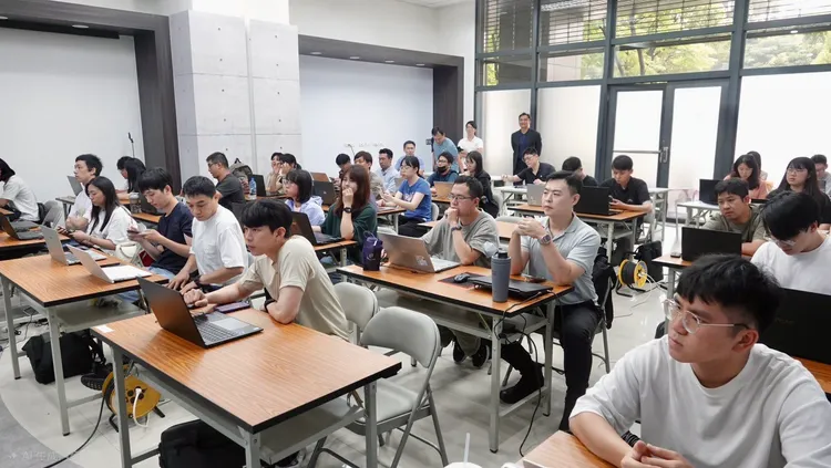 北市警辦理「AI虛構影像辨識與OSINT查證工具」專業課程。翻攝畫面