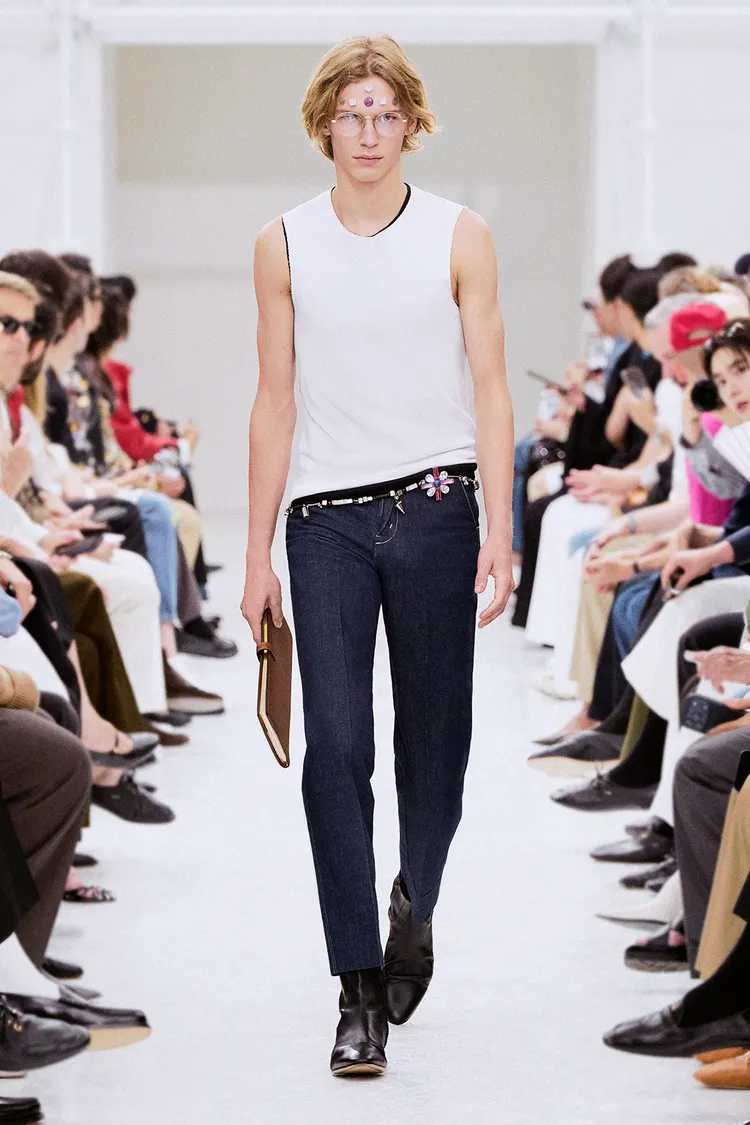 CELINE 2027春夏男裝。品牌提供
