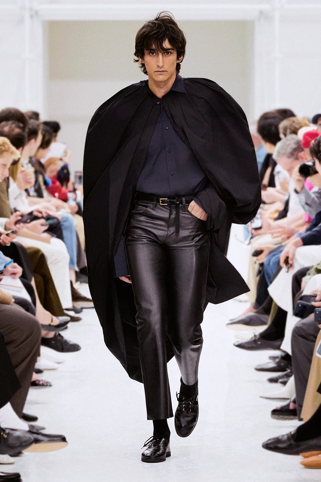 CELINE 2027春夏男裝。品牌提供