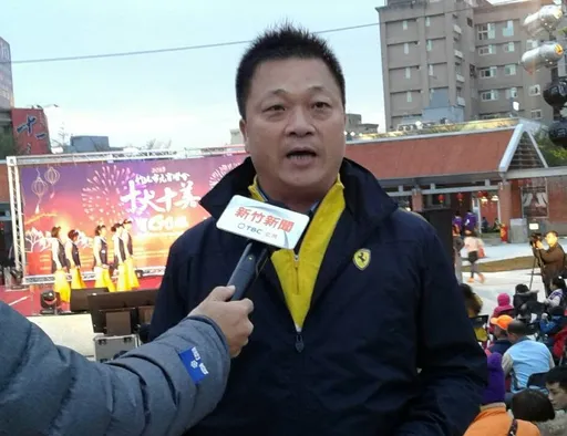 小草藥師罕見表態！點名他是「最能贏竹北的人」 藍綠白支持誰備受矚目