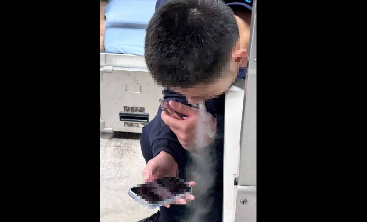 警專學生吸電子煙畫面流出惹議 校方:已記過函送衛生局
