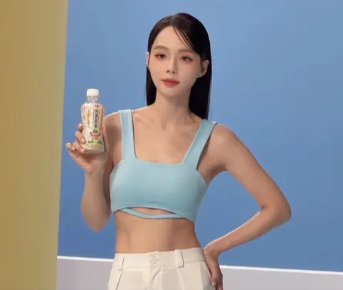  45歲孫淑媚只穿小可愛馬甲線畢露！緊實肉體也是女團級