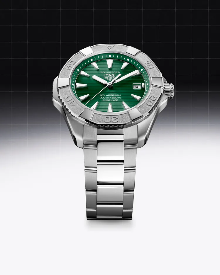 同步登場的Aquaracer Professional Solargraph腕錶系列40mm腕錶。品牌提供