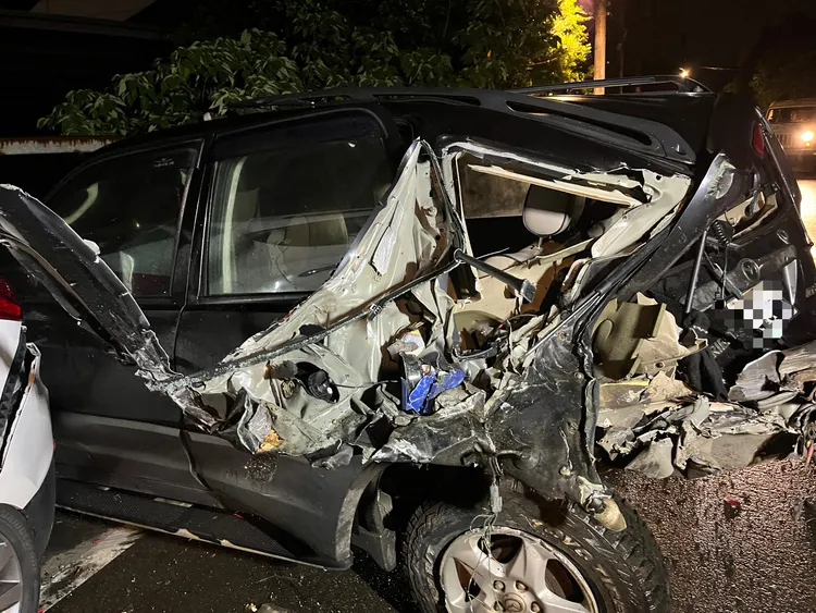 遭擦撞車輛。楊梅警分局提供